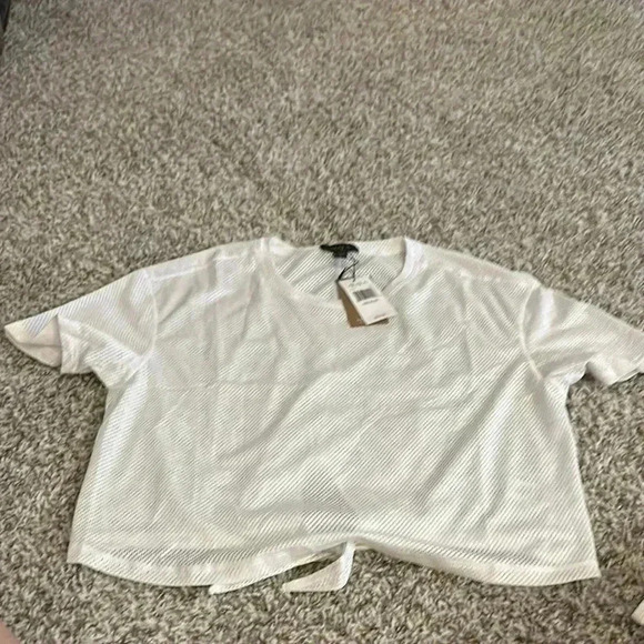 Alala‎ White Short Sleeve Tee - Picture 1 of 5